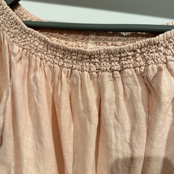 Linen Top - Picture 2 of 4